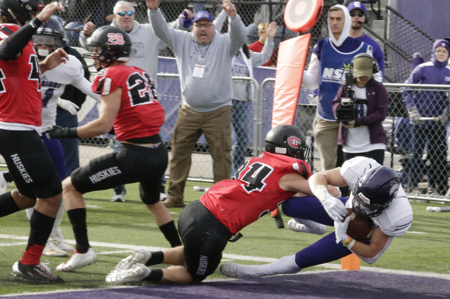 Winona State Football vs St. Cloud State